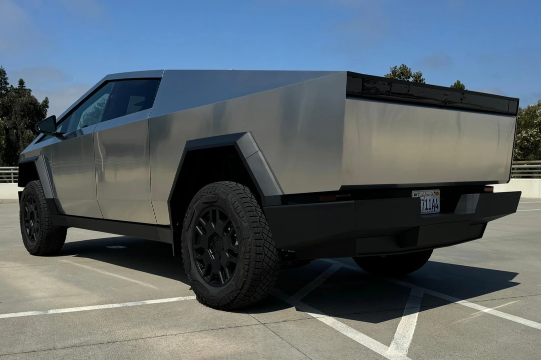 2024 Tesla Cybertruck - Image 4 of 31