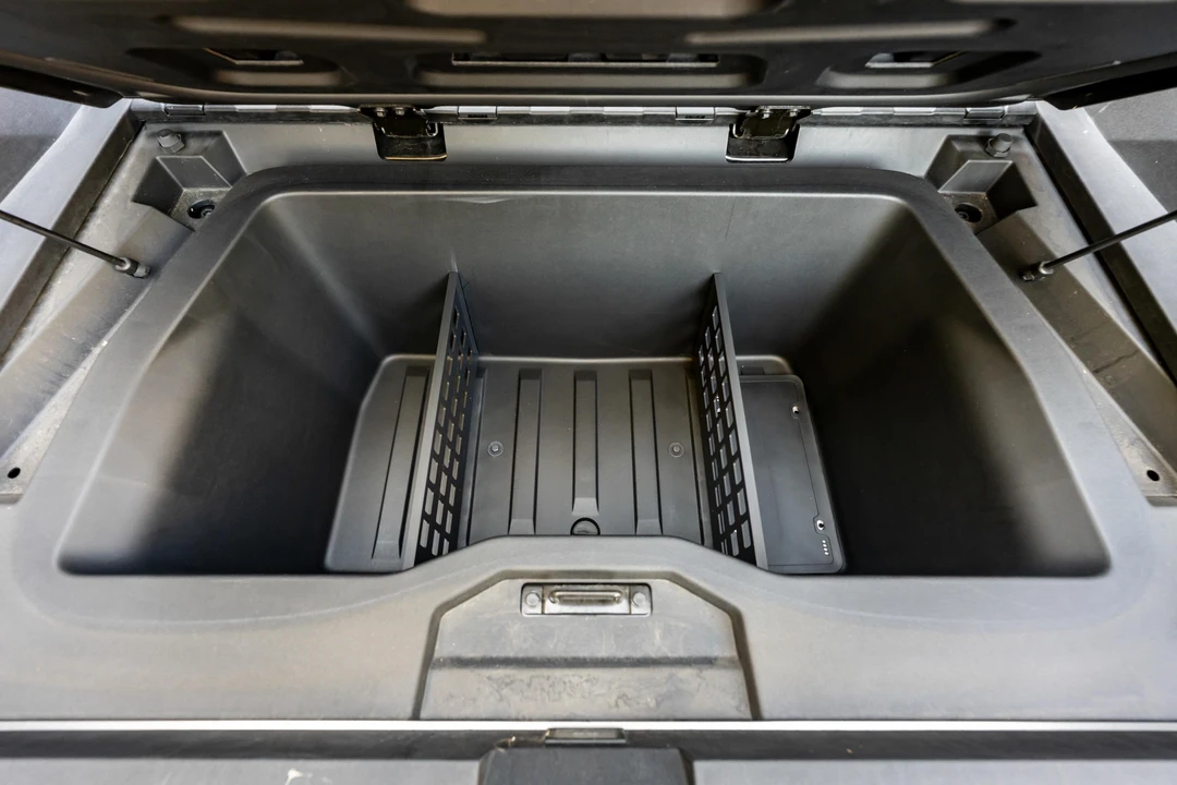 2024 Tesla Cybertruck - Image 25 of 31