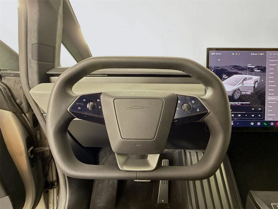 2024 Tesla Cybertruck - Image 4 of 19