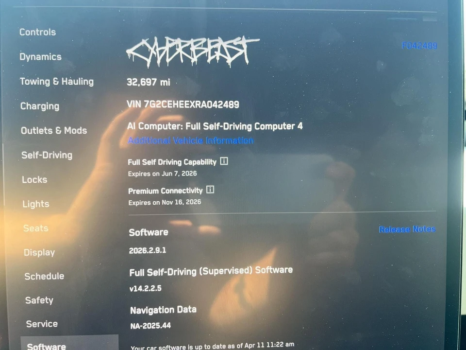 2024 Tesla Cybertruck - Image 13 of 14