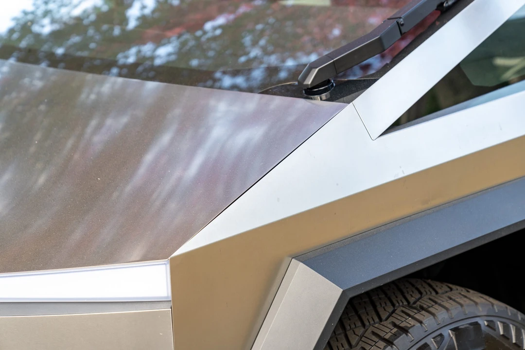 2024 Tesla Cybertruck - Image 23 of 31