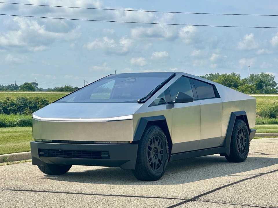 2024 Tesla Cybertruck - Image 6 of 31