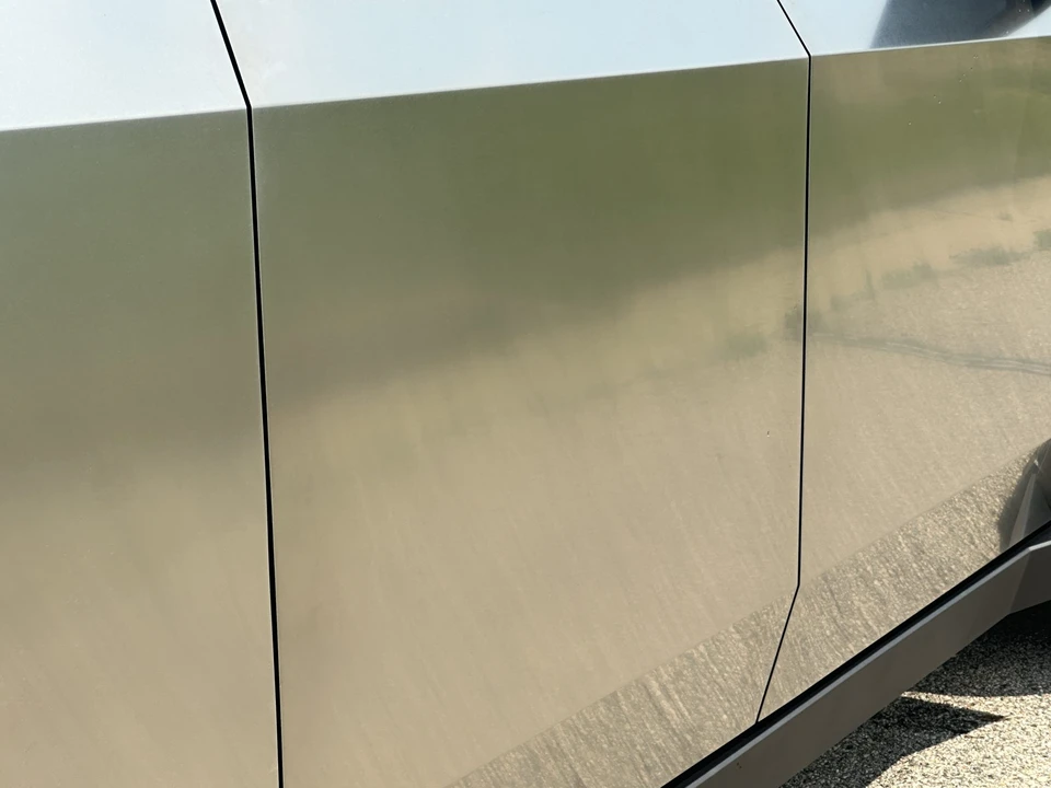 2024 Tesla Cybertruck - Image 31 of 31