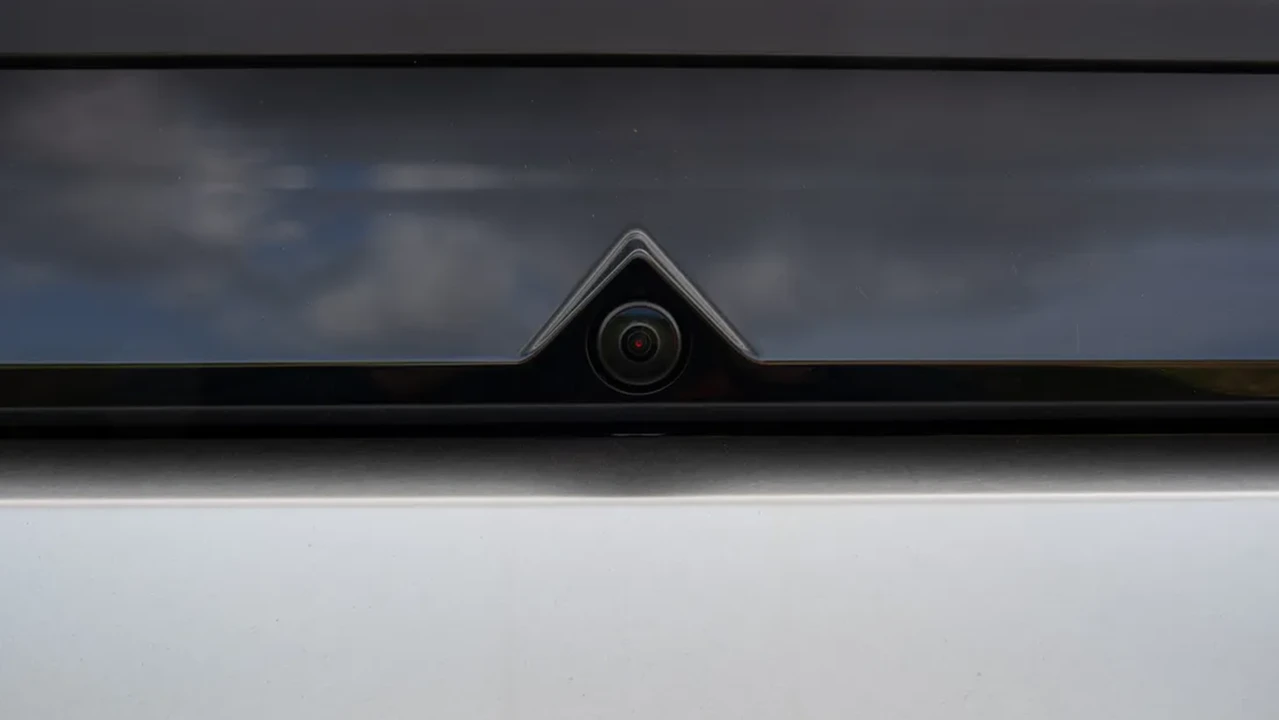 2024 Tesla Cybertruck - Image 27 of 31