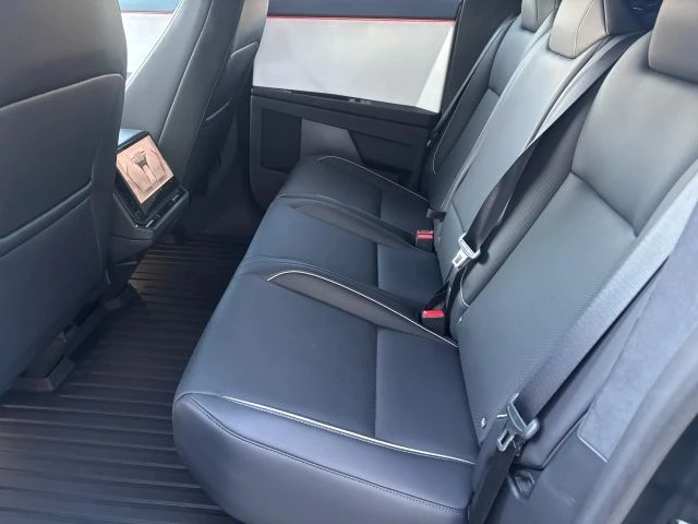 2024 Tesla Cybertruck - Image 13 of 14