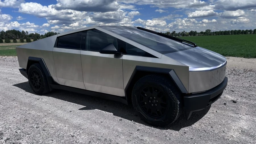 2024 Tesla Cybertruck - Image 6 of 31