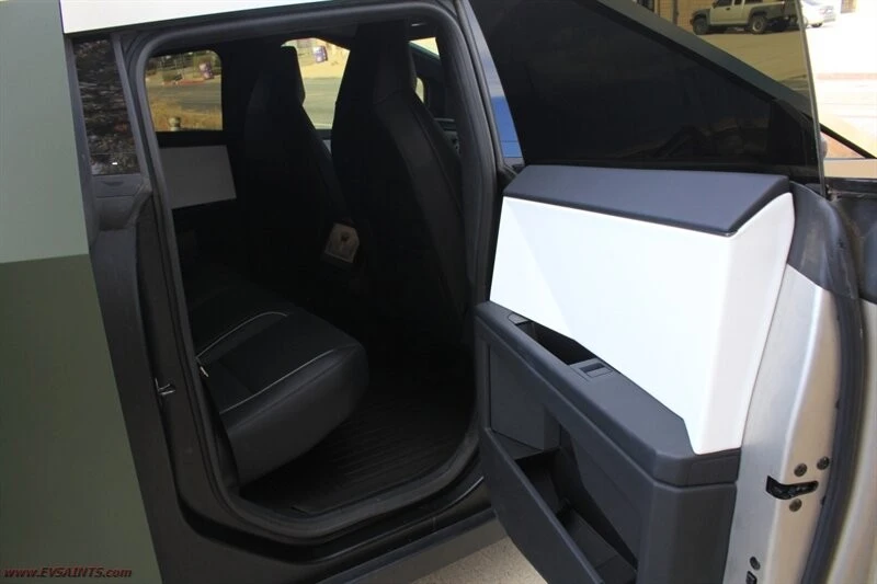 2024 Tesla Cybertruck - Image 14 of 22