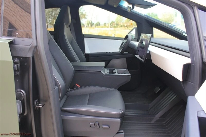 2024 Tesla Cybertruck - Image 16 of 22