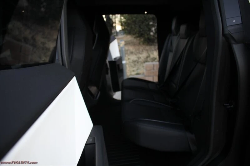 2024 Tesla Cybertruck - Image 20 of 21
