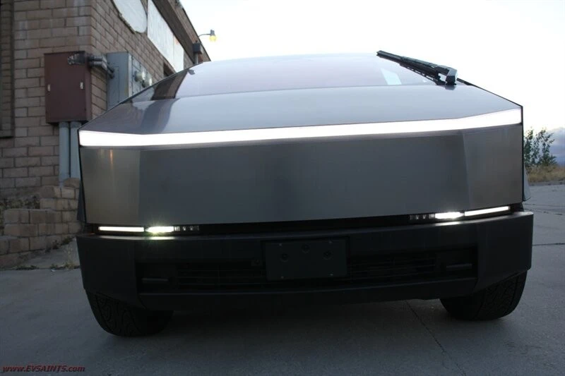 2024 Tesla Cybertruck - Image 8 of 21
