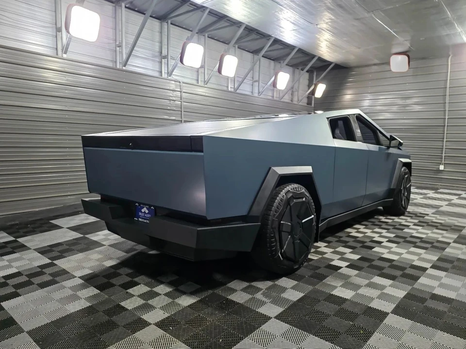 2024 Tesla Cybertruck - Image 5 of 12