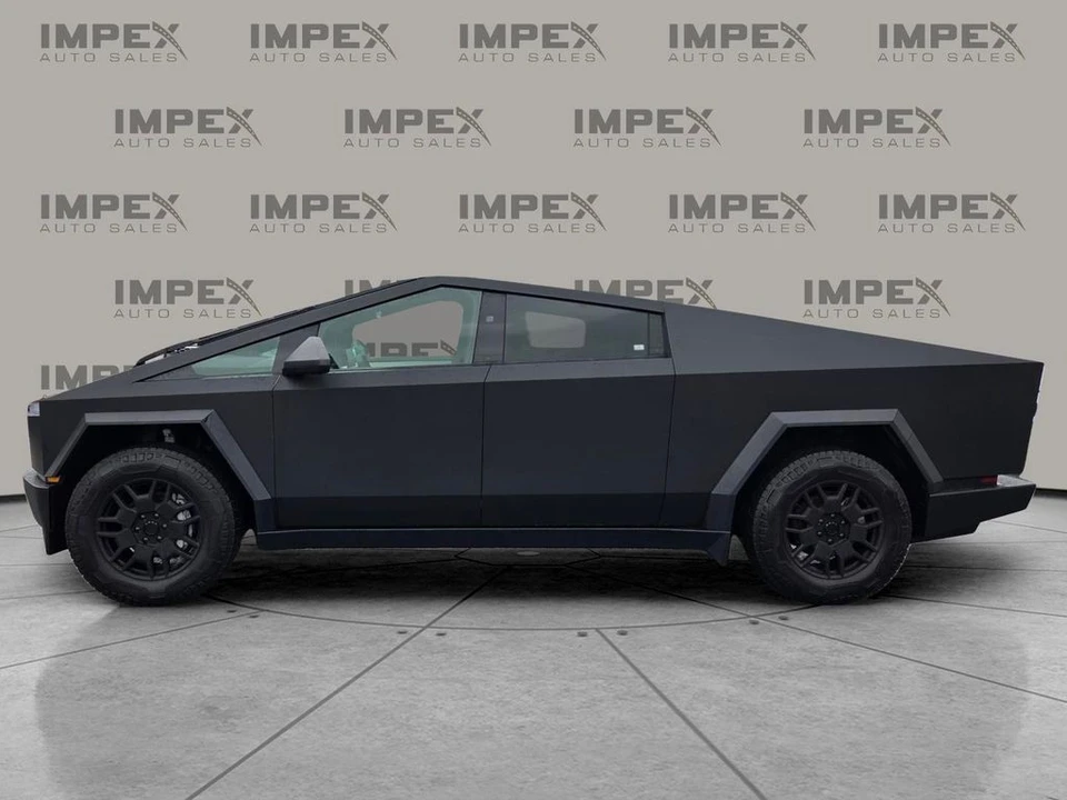 2024 Tesla Cybertruck - Image 2 of 12