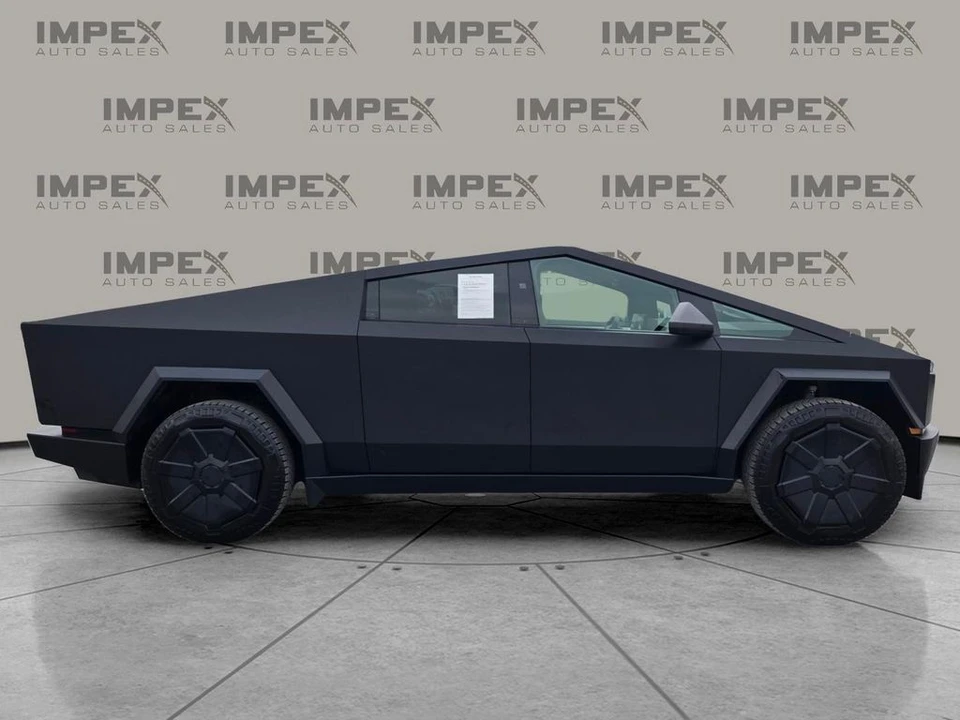 2024 Tesla Cybertruck - Image 6 of 12