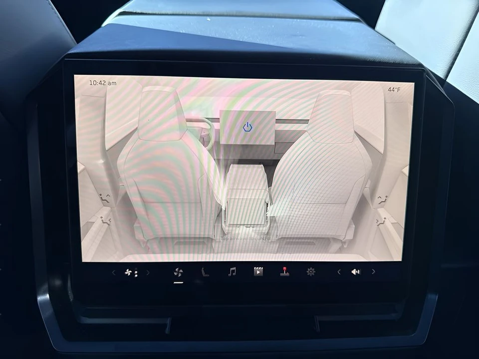2024 Tesla Cybertruck - Image 13 of 21