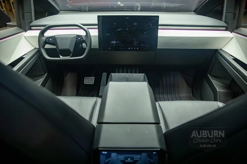2024 Tesla Cybertruck - Image 17 of 21