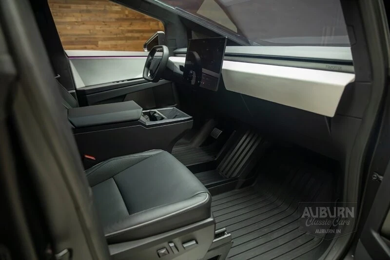 2024 Tesla Cybertruck - Image 21 of 21