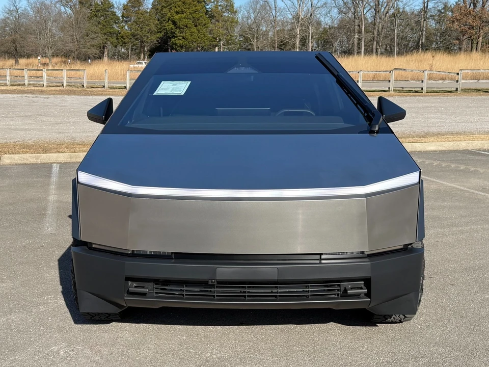 2024 Tesla Cybertruck - Image 6 of 12