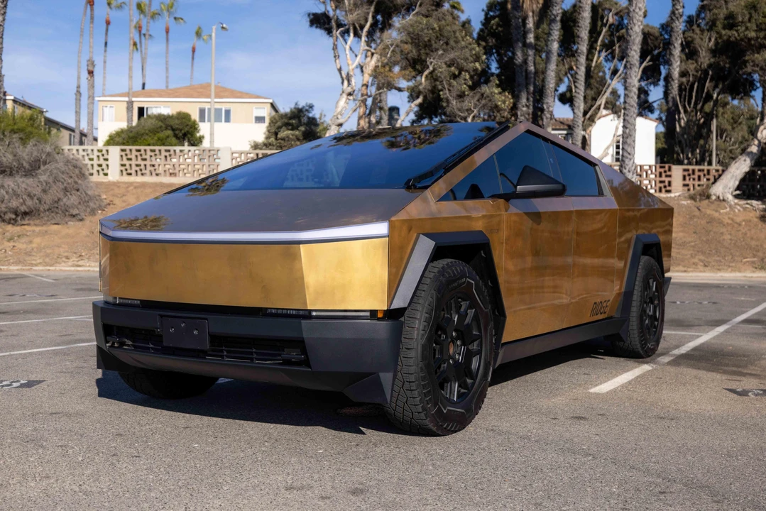 2024 Tesla Cybertruck - Image 9 of 31