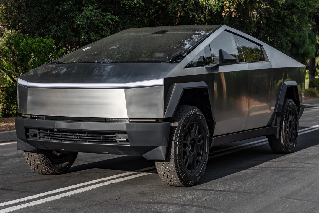 2024 Tesla Cybertruck - Image 3 of 31