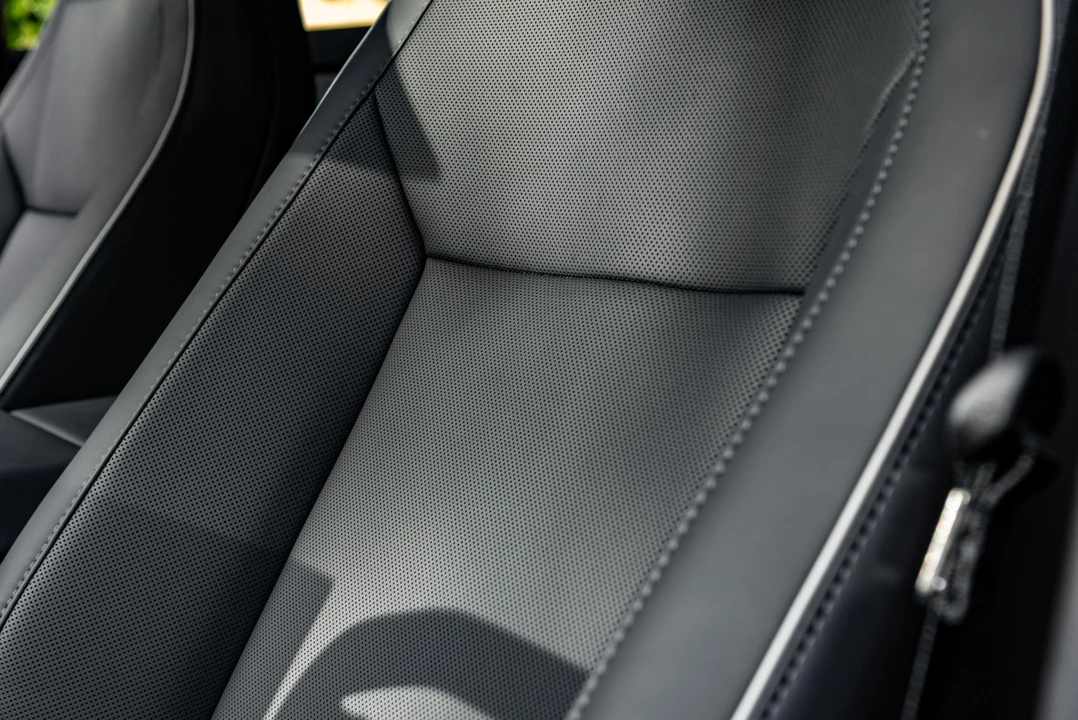 2024 Tesla Cybertruck - Image 29 of 31