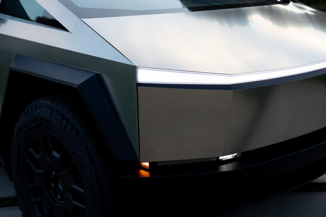 2024 Tesla Cybertruck - Image 20 of 31