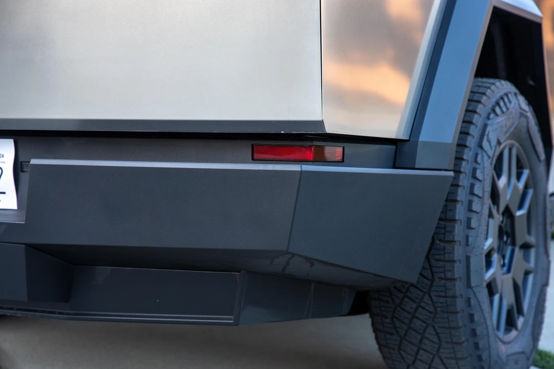 2024 Tesla Cybertruck - Image 30 of 31