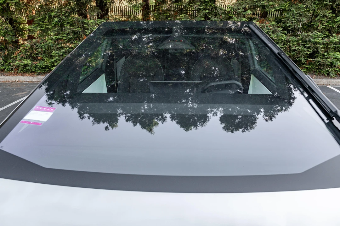 2024 Tesla Cybertruck - Image 21 of 31