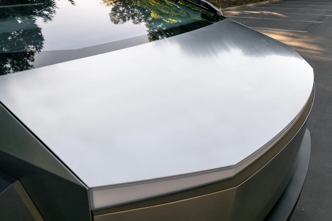 2024 Tesla Cybertruck - Image 14 of 31
