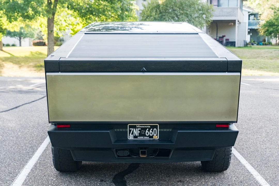 2024 Tesla Cybertruck - Image 5 of 31