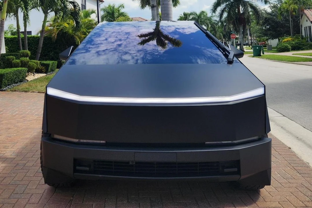 2024 Tesla Cybertruck - Image 2 of 31