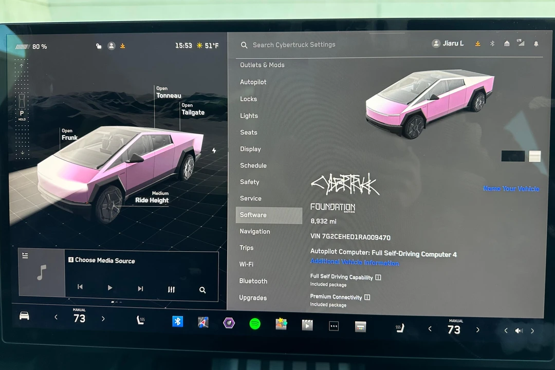 2024 Tesla Cybertruck - Image 27 of 31