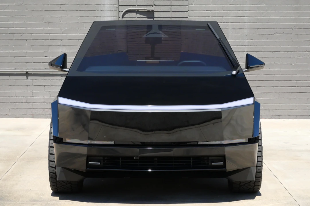 2024 Tesla Cybertruck - Image 6 of 31