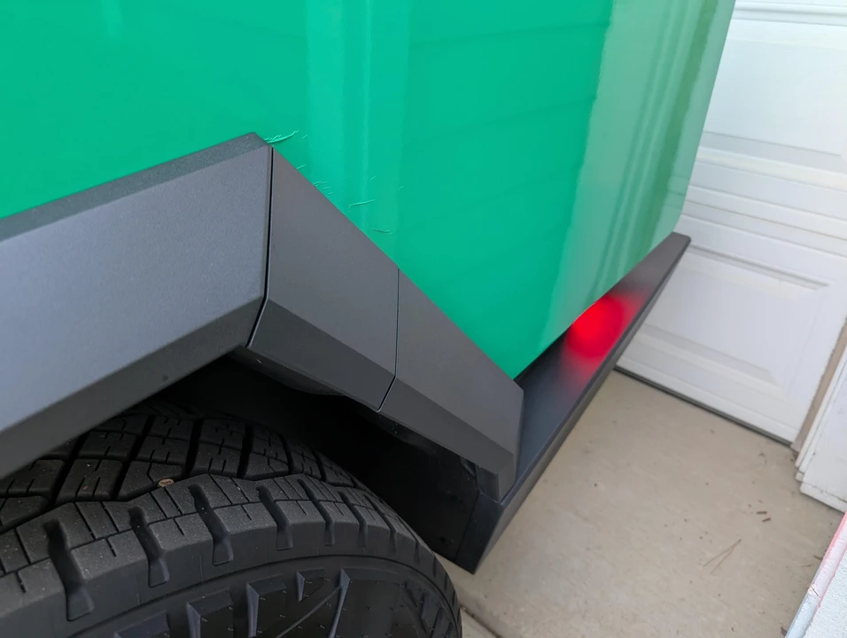 2024 Tesla Cybertruck - Image 23 of 31