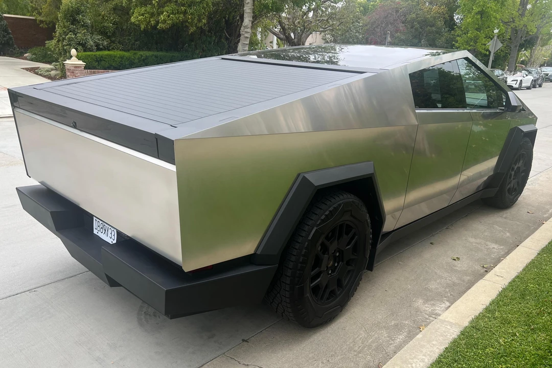 2024 Tesla Cybertruck - Image 4 of 31
