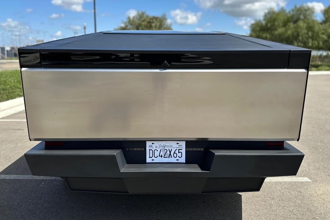 2024 Tesla Cybertruck - Image 5 of 30