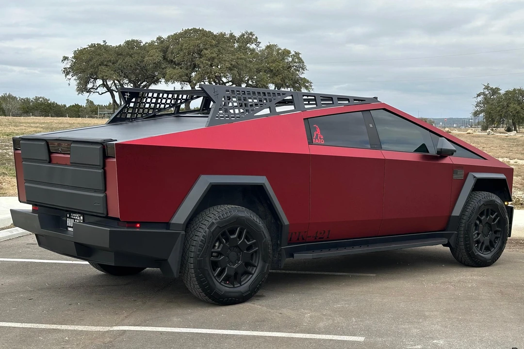 2024 Tesla Cybertruck - Image 4 of 31