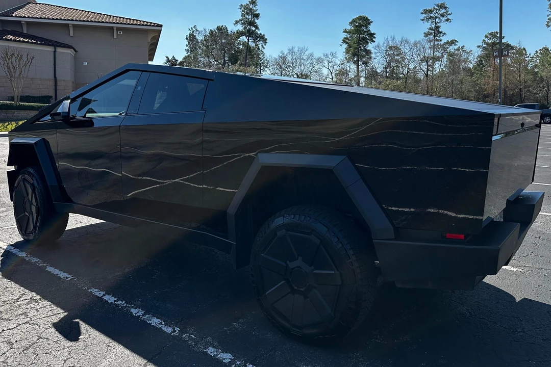 2024 Tesla Cybertruck - Image 4 of 31