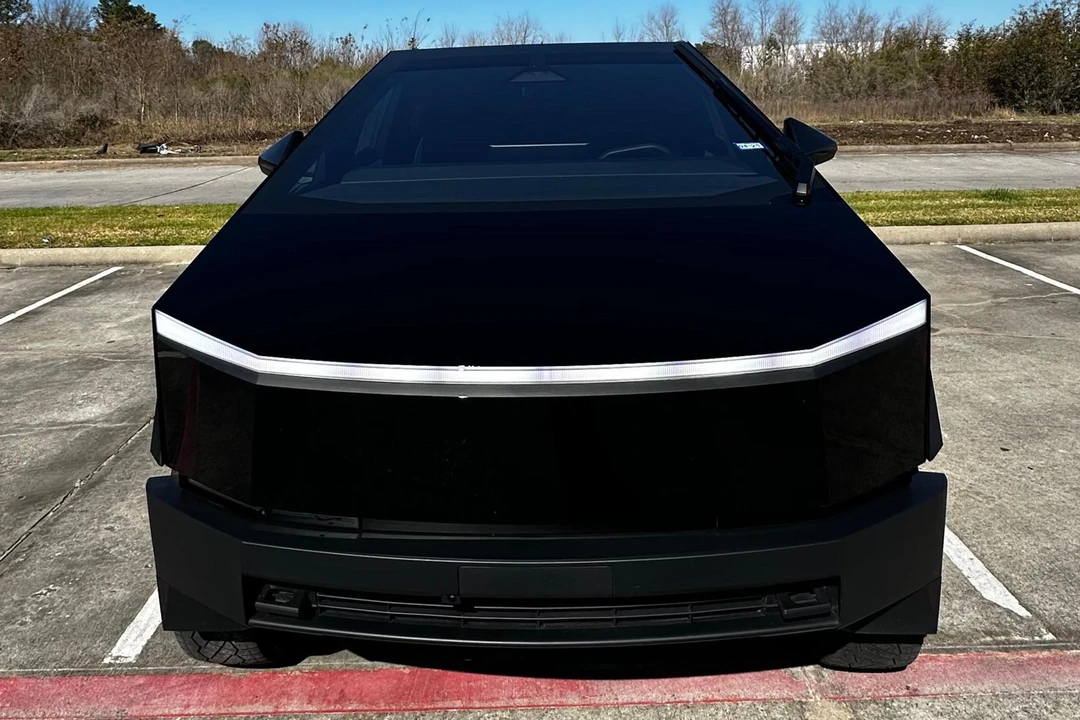 2024 Tesla Cybertruck - Image 2 of 31