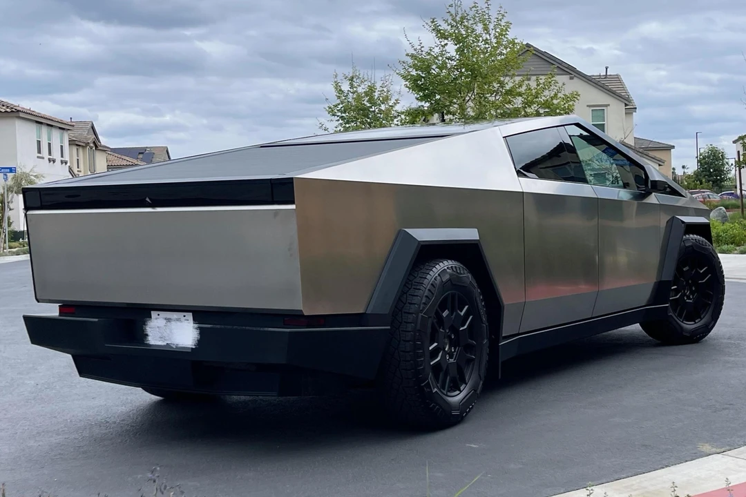 2024 Tesla Cybertruck - Image 4 of 31