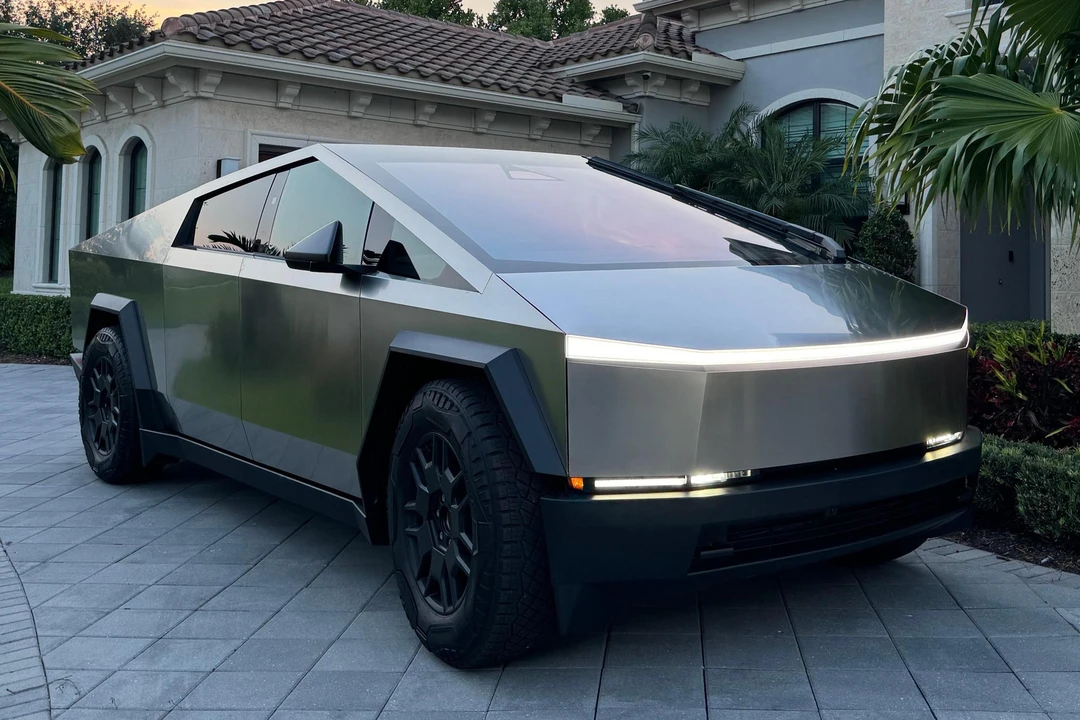 2024 Tesla Cybertruck - Image 3 of 31