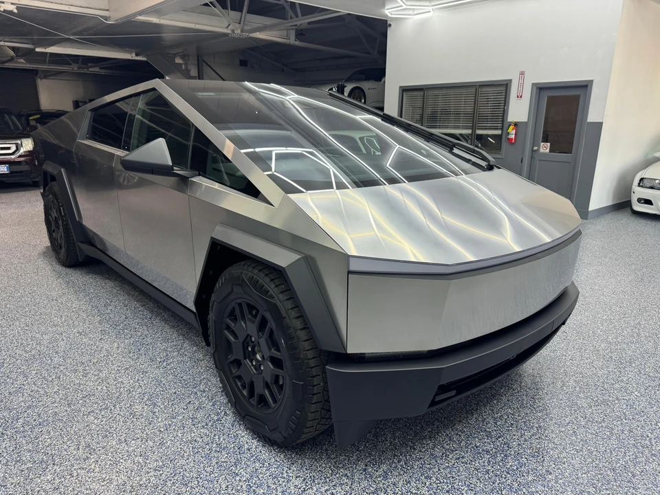 2024 Tesla Cybertruck - Image 25 of 31
