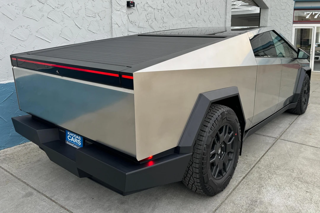 2024 Tesla Cybertruck - Image 4 of 31