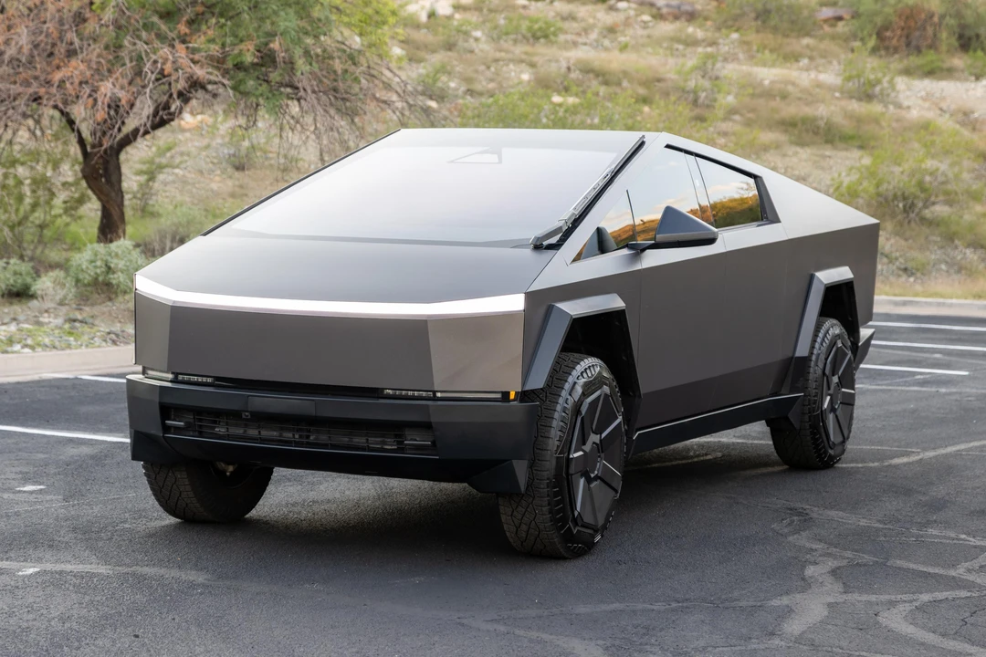 2024 Tesla Cybertruck - Image 6 of 31