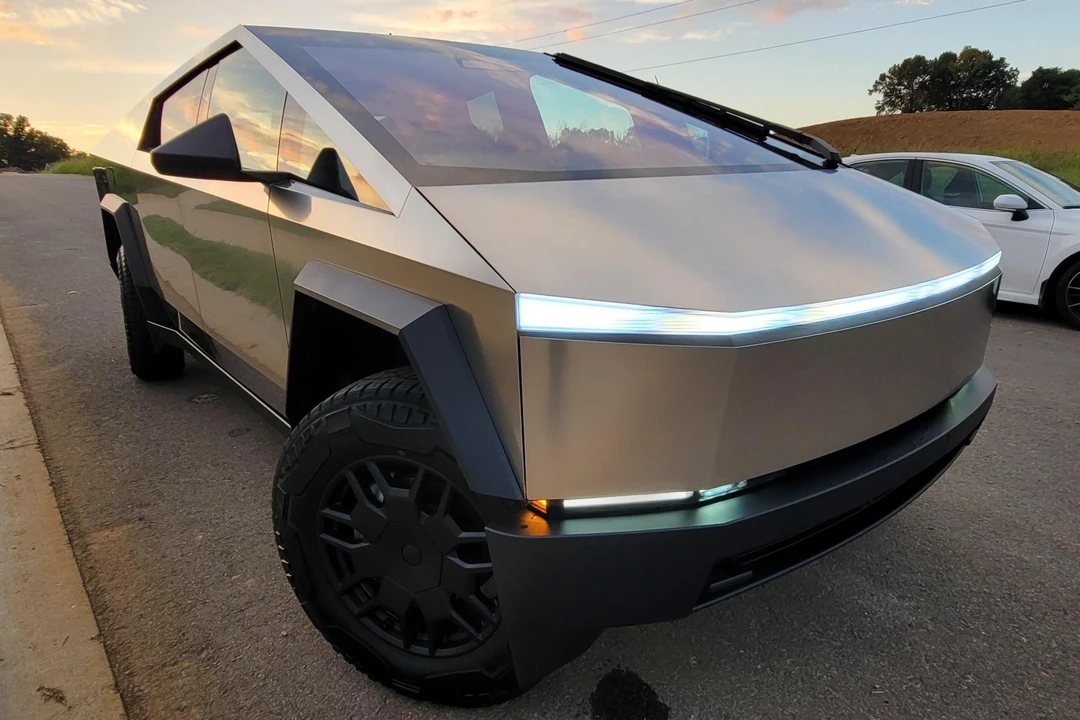 2024 Tesla Cybertruck - Image 26 of 31