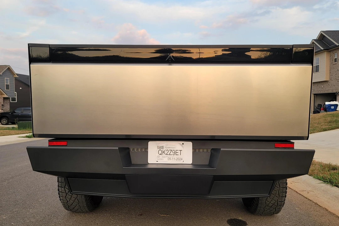 2024 Tesla Cybertruck - Image 22 of 31
