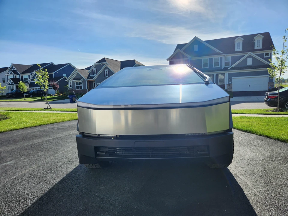 2024 Tesla Cybertruck - Image 6 of 31