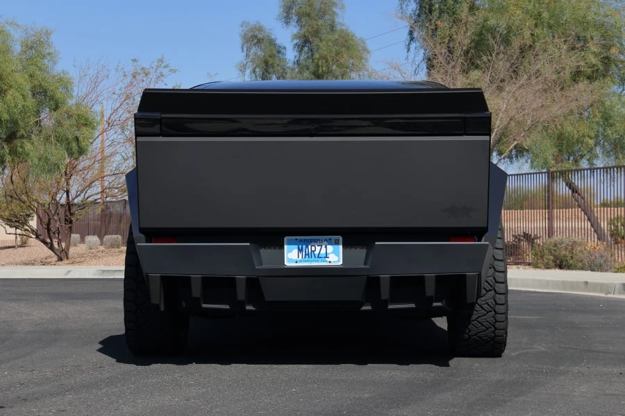 2024 Tesla Cybertruck - Image 5 of 31