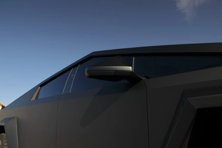 2024 Tesla Cybertruck - Image 7 of 31