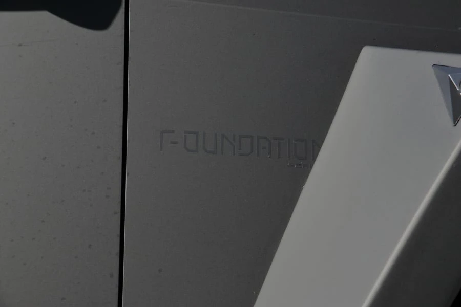 2024 Tesla Cybertruck - Image 19 of 31