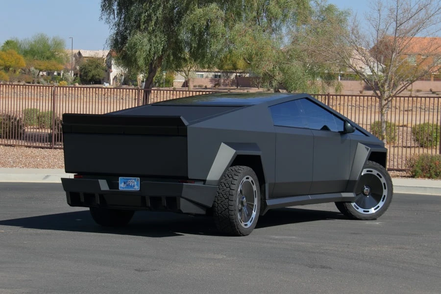 2024 Tesla Cybertruck - Image 3 of 31